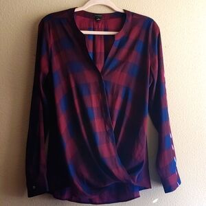 Ann Taylor Long Sleeve Blouse Chiffon SZ Medium Navy & Maroon Check NWOT